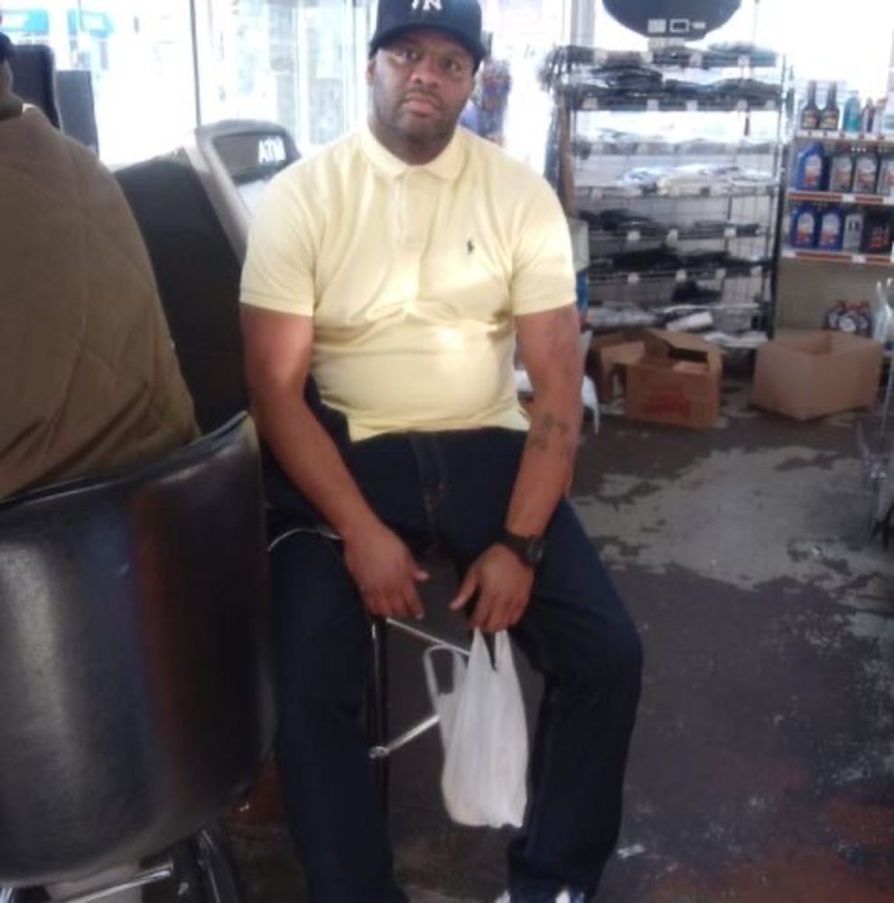 Meet your Posher, Derron